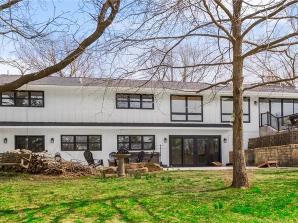 900 N Morse Ave, Liberty, MO 64068