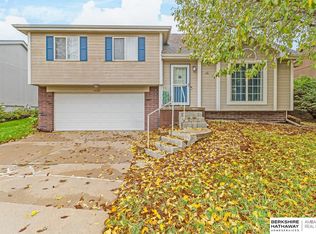 4608 N 148th St, Omaha, NE 68116