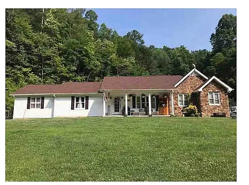 3321 Beech Creek Rd Photo 1