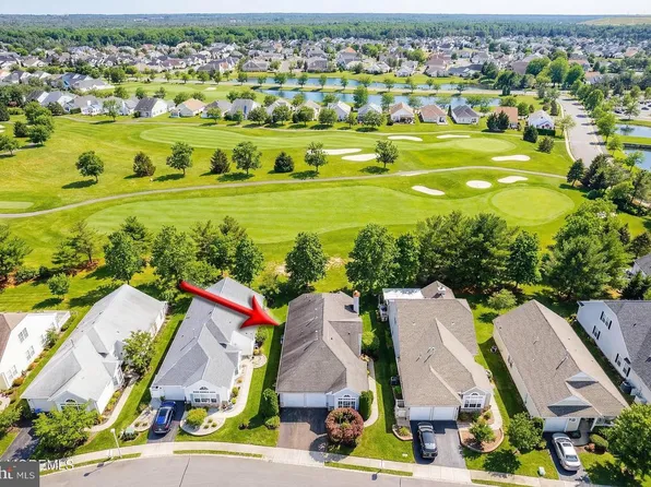 12 Dunrovin Ct, Manchester, NJ 08759