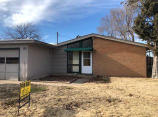125 Georgia Ave, Salina, KS 67401
