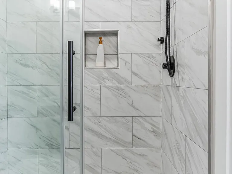 805 Jefferson St NW — Photo 16