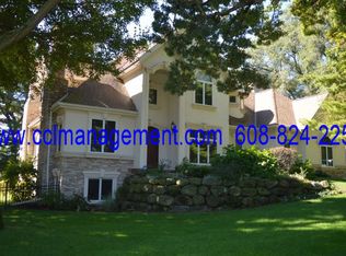 4601 Fox Bluff Rd, Middleton, WI 53562