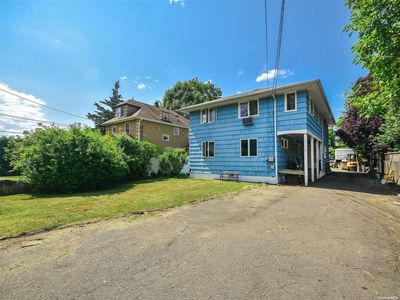 6 Walnut Street, Glen Head, NY, 11545