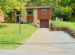 485 Torwood Ln, Pittsburgh, PA 15236
