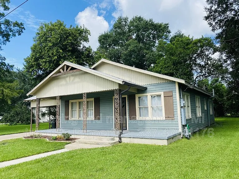 306 S Lee Ave — Photo 18