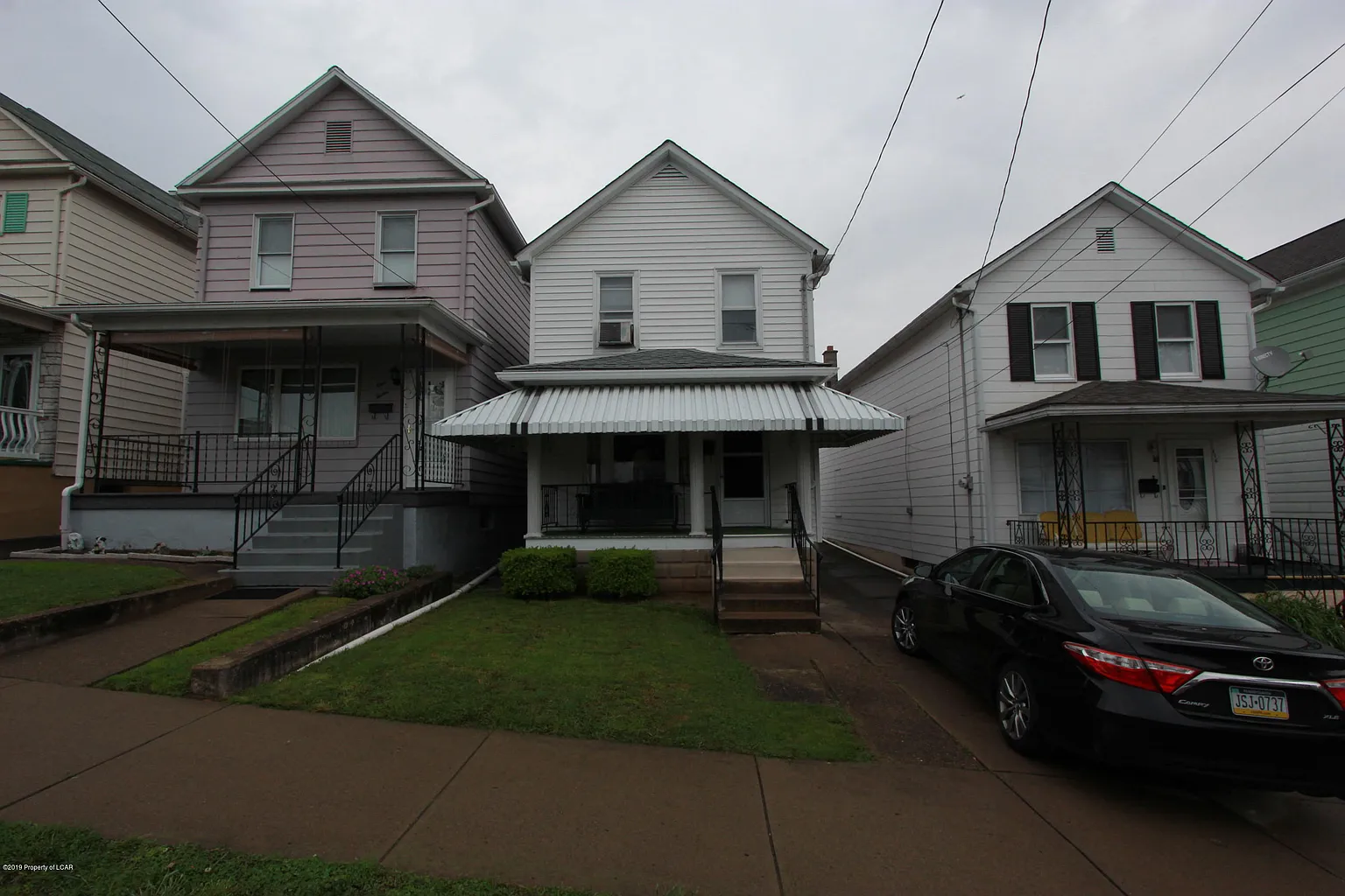 114 Gilligan St photo 1