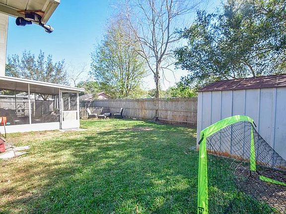 2nd image of 2817 Wilder Park Dr