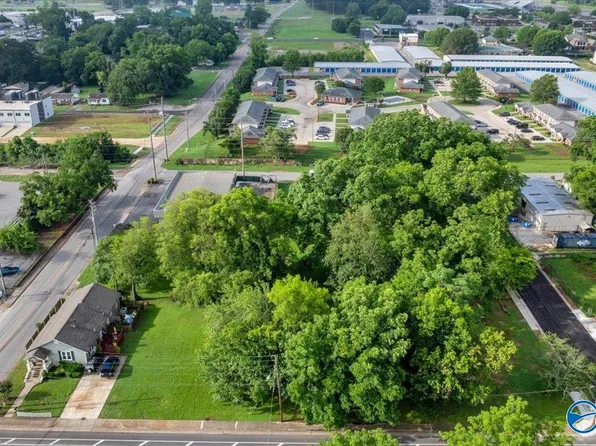 2609 9th Ave SW, Huntsville, AL 35805