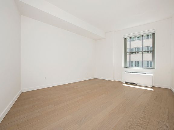 3rd image of 20 Exchange Pl APT 1202