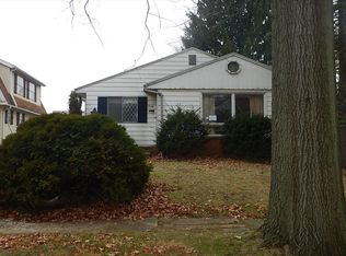 516 Melrose St, Akron, OH 44305
