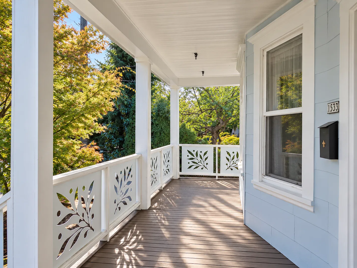Restored Old Portland Style, Richmond Neighborhood Home in the Heart of Hawthorne, A Must See! — Photo 4