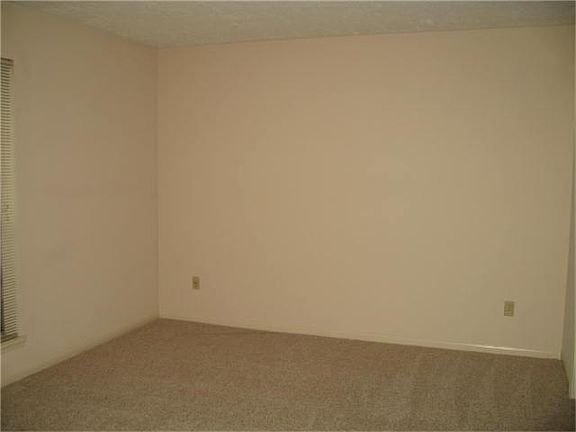 Formal Living or Study !