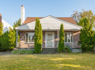 7318 SE Tibbetts St, Portland, OR 97206