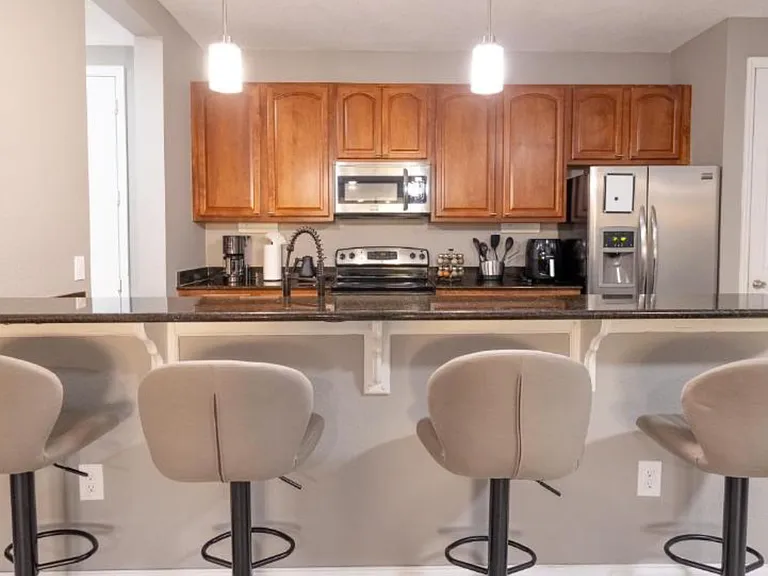 5024 Shoreway Loop #201 — Photo 4