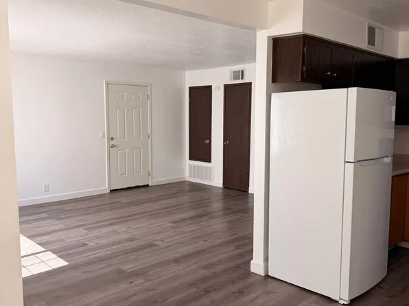 80 Mina Ave, Red Bluff, CA 96080, 80 Mina Ave #B, Red Bluff, CA 96080