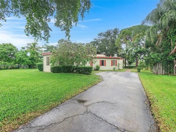 4561 NW 79th Ave, Lauderhill, FL 33351