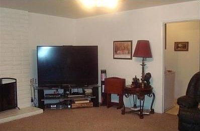 5th image of 1611 Venetian Dr