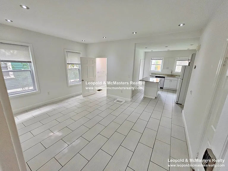12 Ashford St #1 — Photo 1