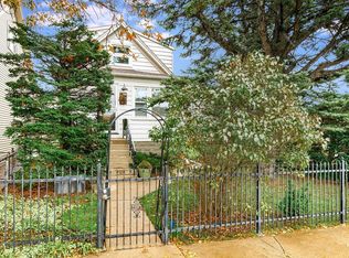 5515 N Neva Ave, Chicago, IL 60656