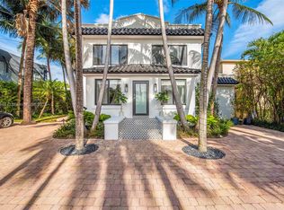 3483 Chase Ave, Miami Beach, FL 33140