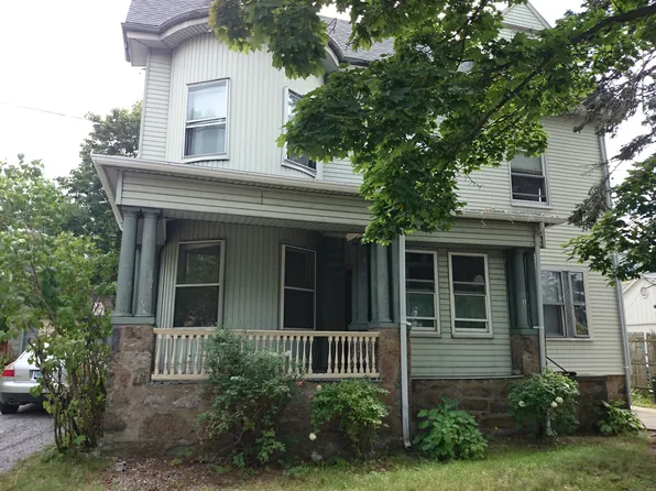 77 Thorndike St, Brookline, MA 02446