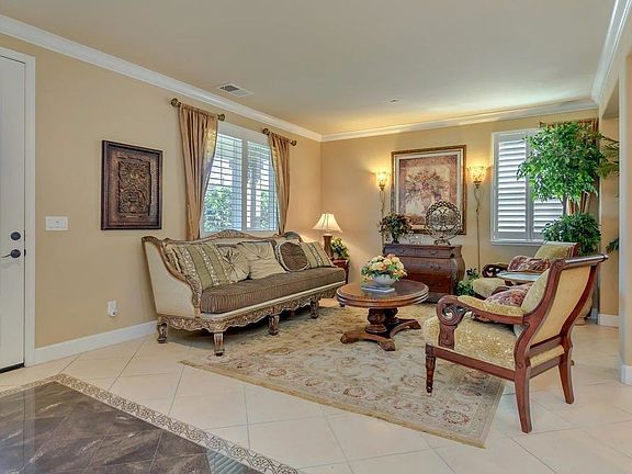 5th image of 2308 Holman Ct