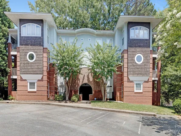 2625 E 5th St APT C, Charlotte, NC 28204