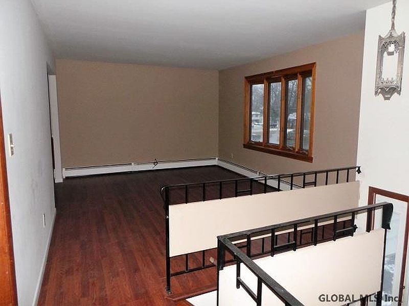 2nd image of 294 3RD AV