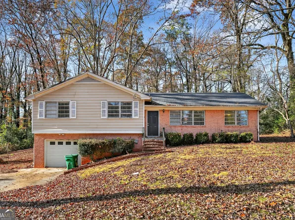 3976 Inca Ct, Stone Mountain, GA 30083