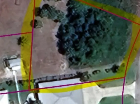 Rogue Ave, Labelle, FL 33935