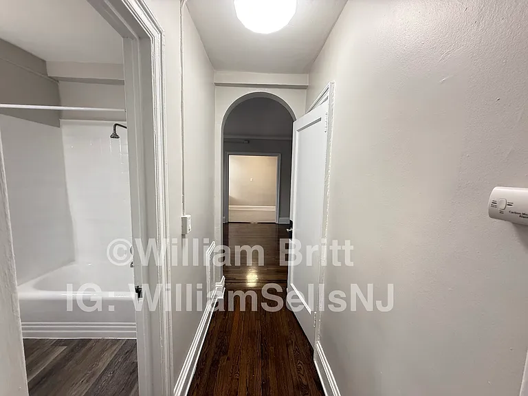 34-36 State St #E1 — Photo 10