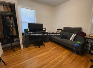 28 S Huntington Ave, Jamaica Plain, MA 02130