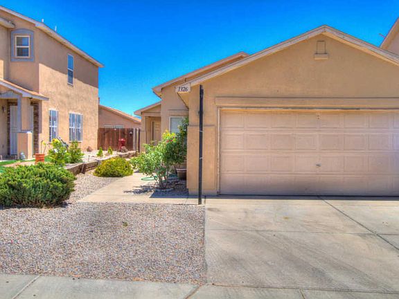4th image of 1326 Arroyo Hondo St SW