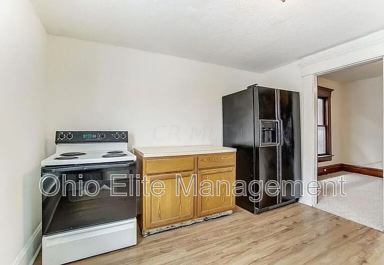 888 Studer Ave — Photo 14