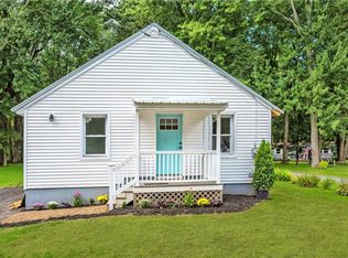 7723 Morgan Rd, Baldwinsville, NY 13027