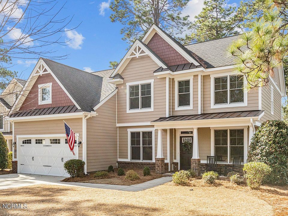 1st image of 22 Deacon Palmer Pl