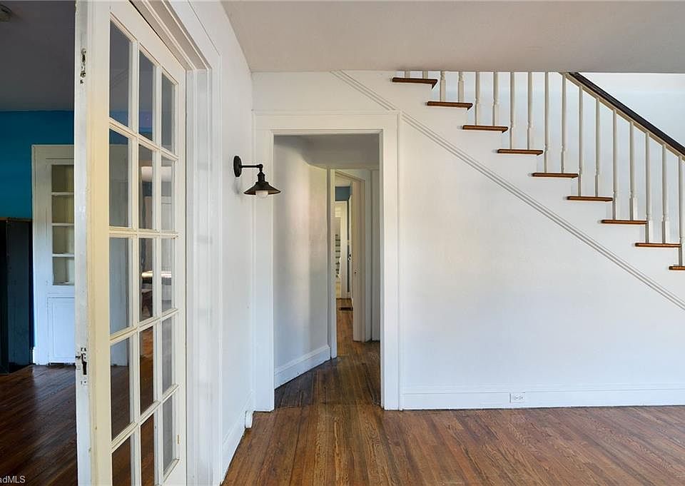 19th image of 268 Rural Retreat Rd