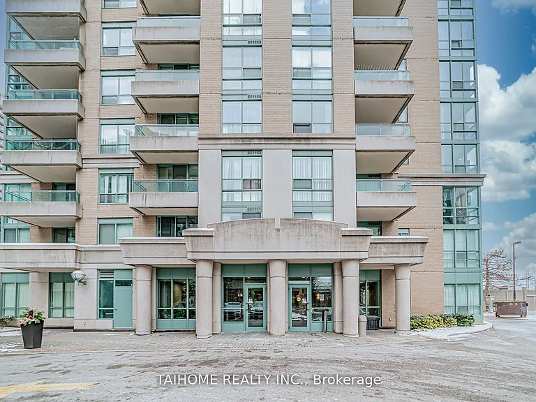 1 Pemberton Ave #702 — Photo 1
