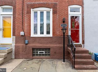 2216 Cedar St, Philadelphia, PA 19125