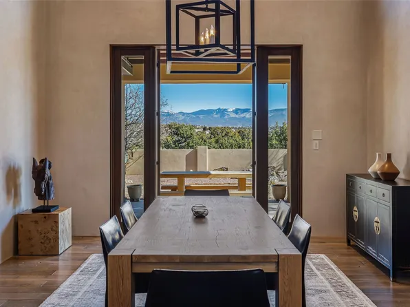 20 Rising Moon, Santa Fe, NM 87506