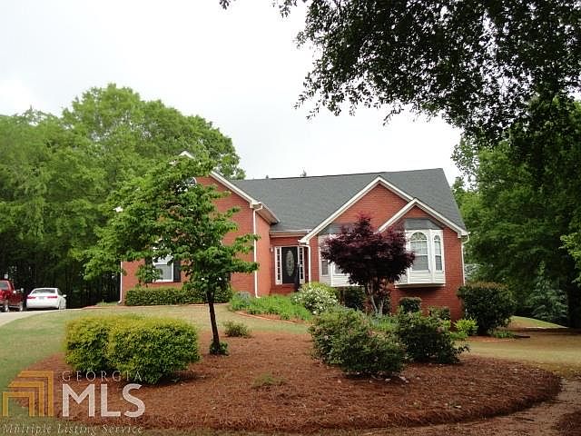 1st image of 180 Chardonnay Oaks Dr
