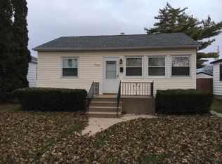 3822 S 19th St, Milwaukee, WI 53221
