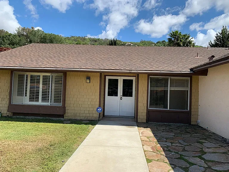 31173 Old River Rd — Photo 10