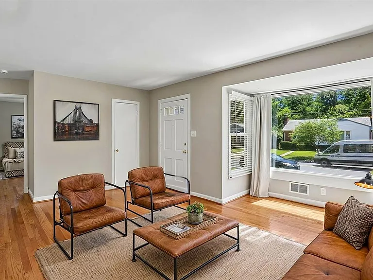 11105 Stillwater Ave — Photo 4