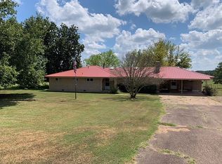 714 Kirby Rd, Umpire, AR 71971