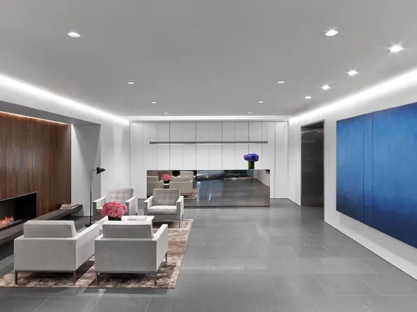 200 East 62nd Street image 10 of 11