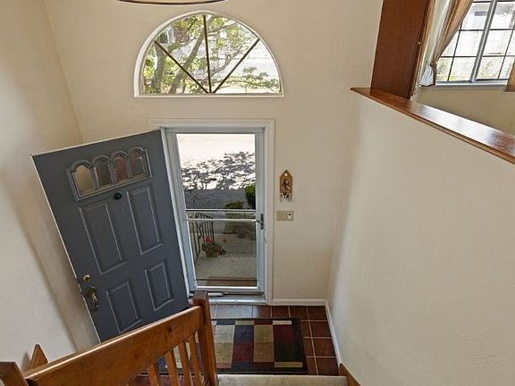 5th image of 125 Tall Oaks Dr Unit D