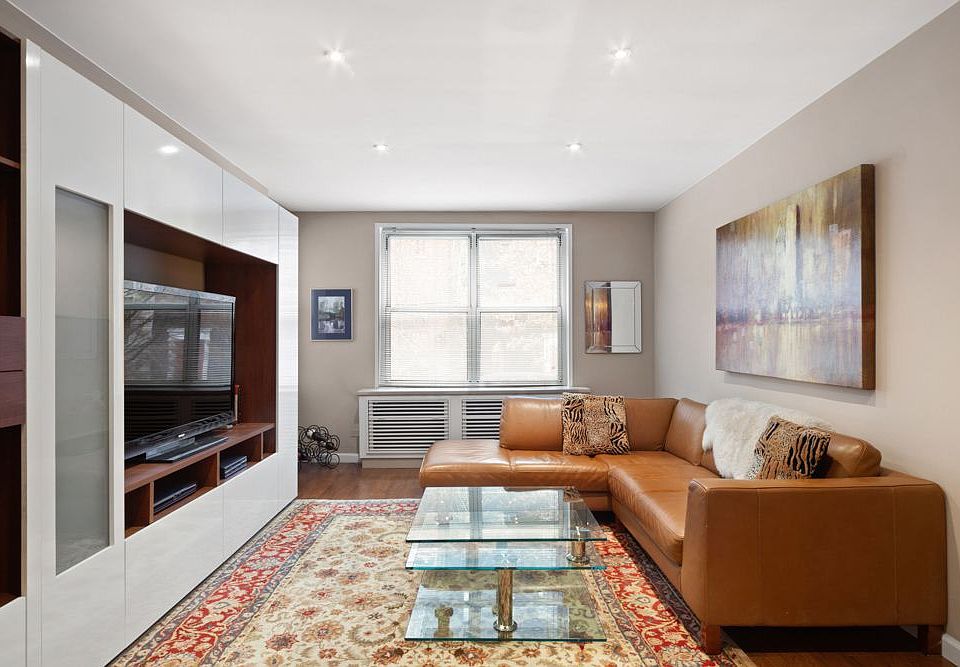 1st image of 345 E 54th St APT 1D