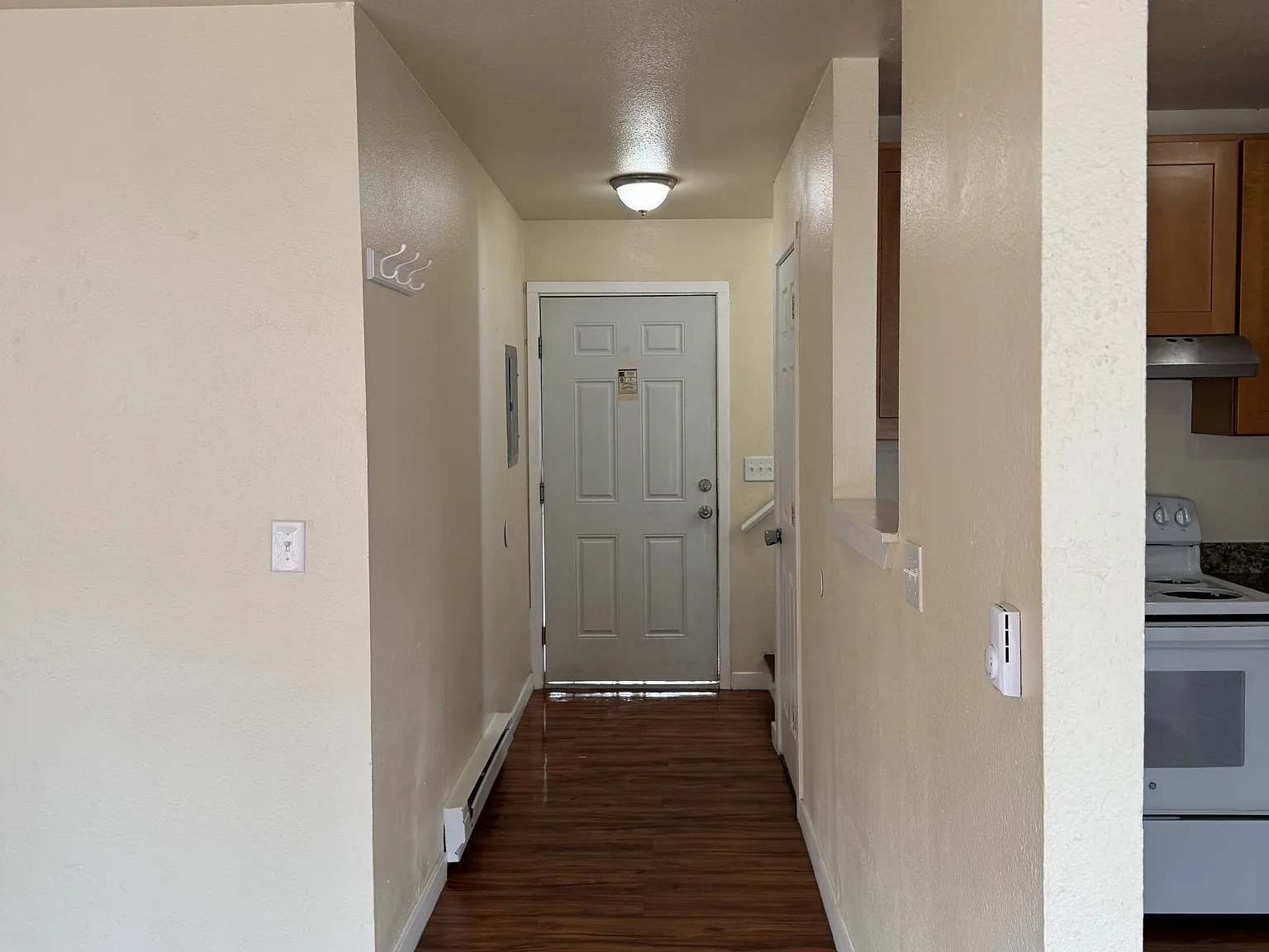 3 bed, $1,495 — Photo 4